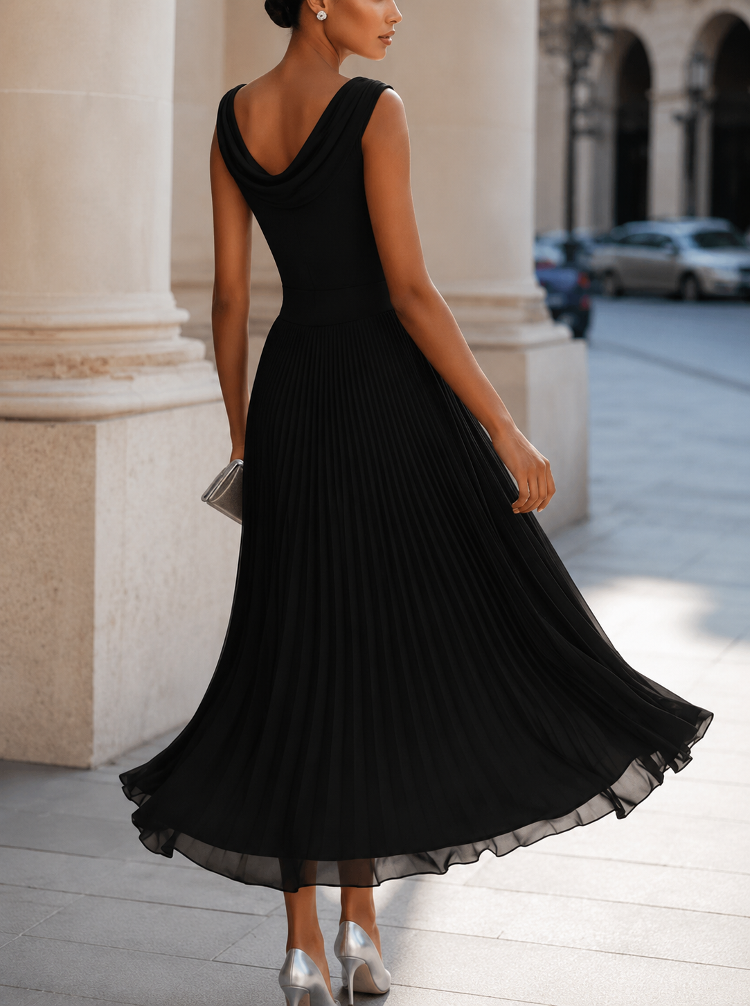 Westique | Pleated Midi Dress